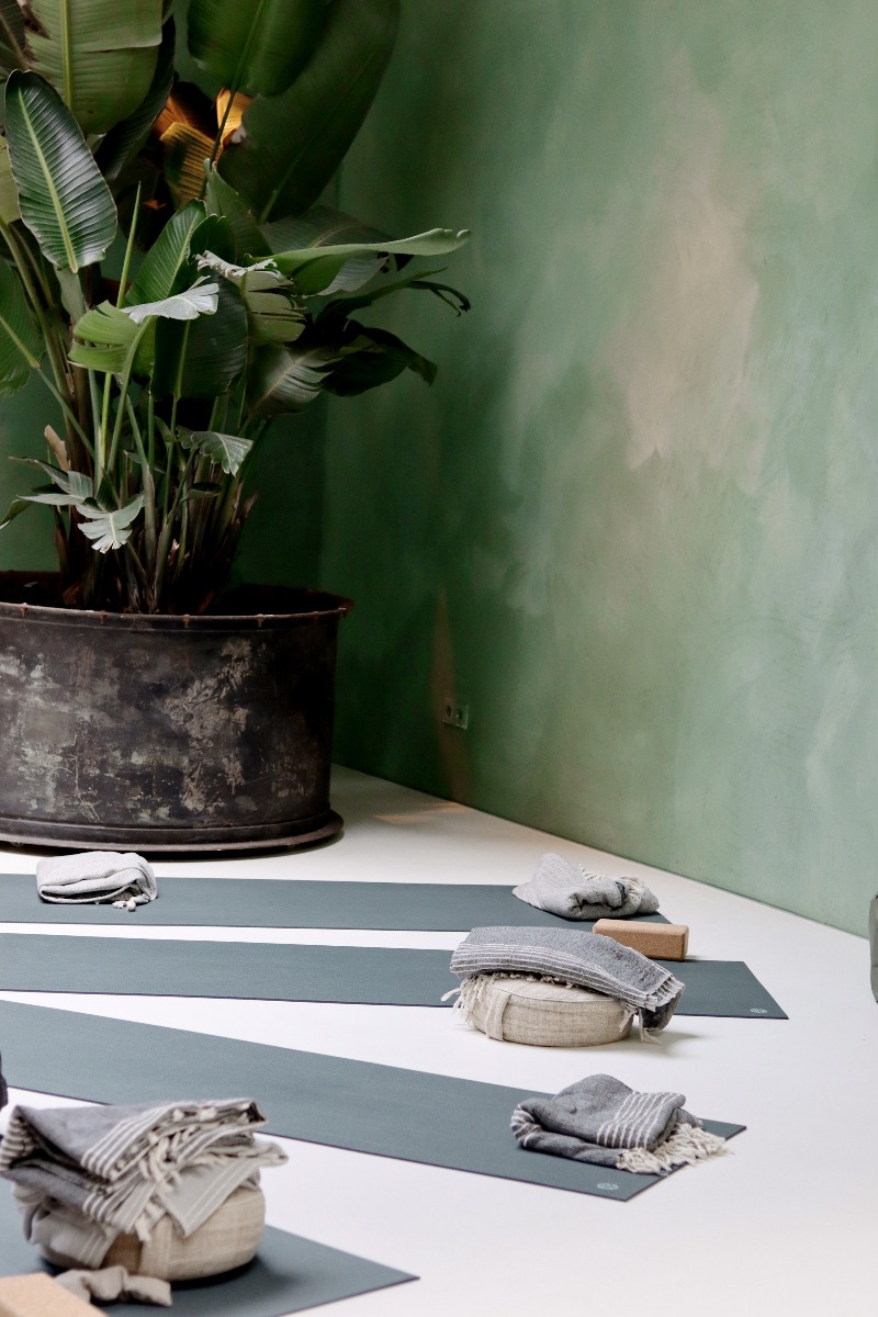 slow escapes art of flow